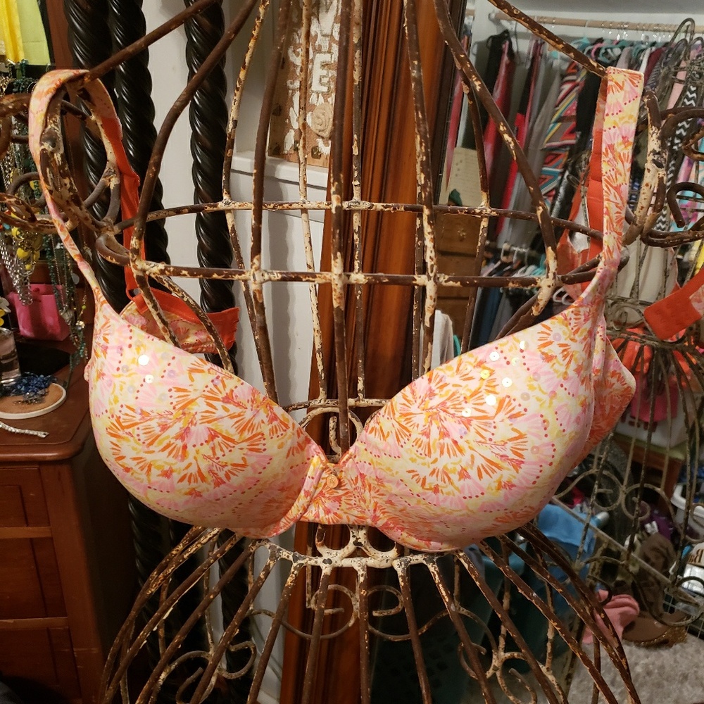 VS bra. 36 DD